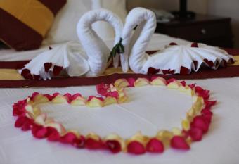 Tirar Hotel allows 18 year olds to book a room