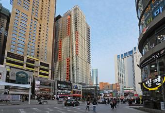                        Elmomento Haeundae has Balcony rooms