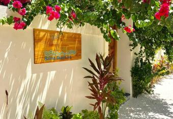 Balma Beach Inn has Balcony rooms