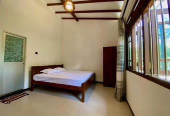 Home Stay Polhena has Balcony rooms