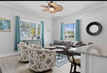 Key West in Sebastian has Balcony rooms