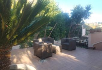 Relax a Marco Simone has Balcony rooms