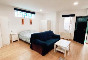 MHolidays (2) allows 18 year olds to book a room