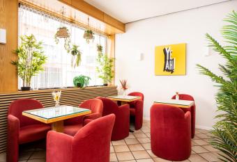 Camelia Rooms Venice Guesthouse has Balcony rooms