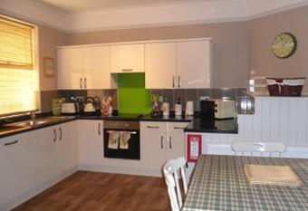 Claremont House Holiday Apartments allows 18 year olds to book a room