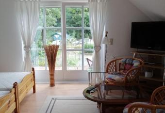 G  stezimmer am Malerweg has Balcony rooms