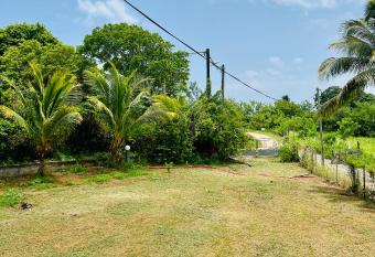 Les MERVEILLES DE NOGENT has Balcony rooms