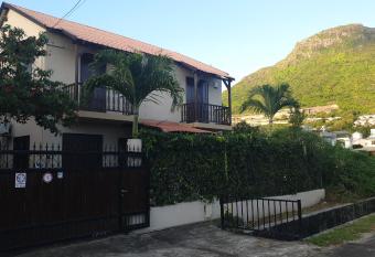 Top Notch Villa has Balcony rooms