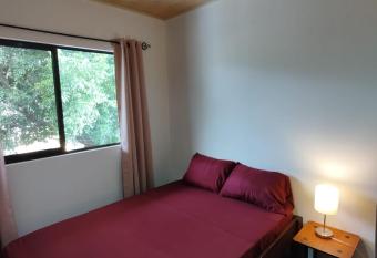 Apto La Paz 2 allows 18 year olds to book a room