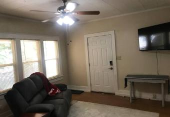 2B/2B Work and Play Fort Smith allows 18 year olds to book a room