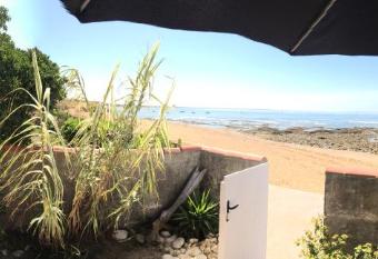 La perroche has Balcony rooms