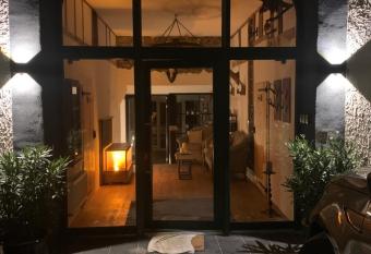 Eifelsuiten - Suiten mit Sauna, Kamin und Balkon in der Vulkaneifel - Kerpen Loogh has Balcony rooms