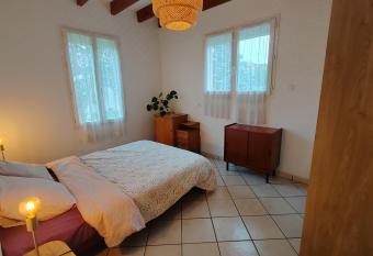 Chambre sur Bayonne dans maison chez l habitant allows 18 year olds to book a room