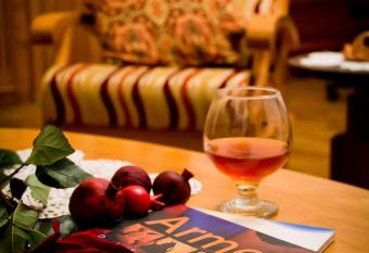 Kesabella Touristic House has Balcony rooms