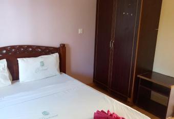 Diplomat Diani has Balcony rooms