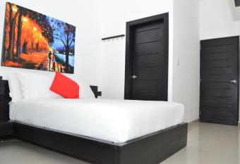 Hotel Merey allows 18 year olds to book a room