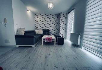 Stan 7 has Balcony rooms