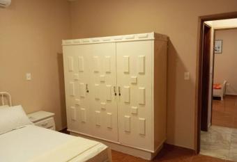 Departamento amoblado allows 18 year olds to book a room