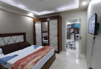 Hayat Pyramids House 237T allows 18 year olds to book a room