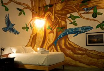 Casa Bahia allows 18 year olds to book a room