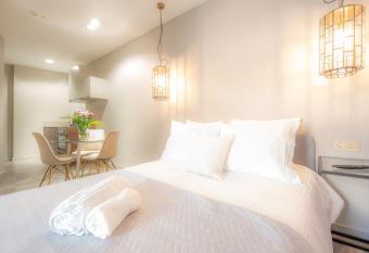 Newly build Art Utopia appartment 10min from Rotterdam Central City app1 has Balcony rooms