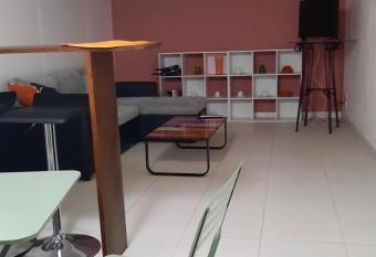 entre terre et mer has Balcony rooms