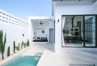 The Raw Bingin has Balcony rooms