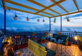 Shalom Backpackers Mussoorie allows 18 year olds to book a room