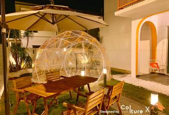 30-80 pax Private Event Venue - Sunset Paradise by Cowidea has Balcony rooms