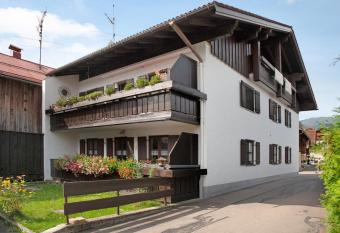 Ferienwohnung Reindler has Balcony rooms