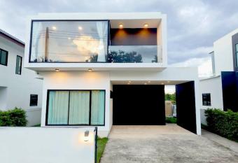 KS villa has Balcony rooms