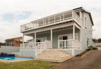 37 on Salmon has Balcony rooms