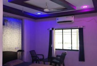 HOTEL KRISHA has Balcony rooms