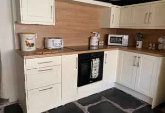 Logan Beck Farm has Balcony rooms