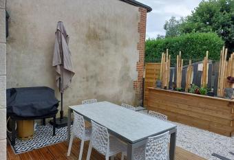 g  te au c  ur des ch  teaux has Balcony rooms