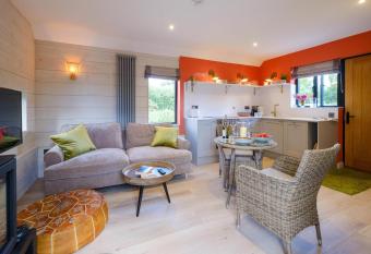 Mission Lodge allows 18 year olds to book a room