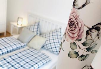 Haus Gerda Ferienwohnung 2 has Balcony rooms