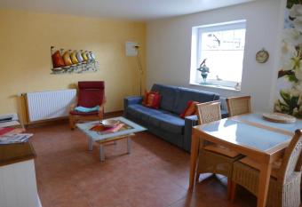 Neptun allows 18 year olds to book a room