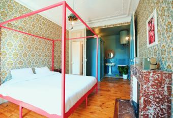 Estacart - Grenoble Centre has Balcony rooms