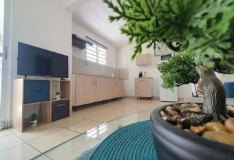 Appart F3 aux Trois-  lets has Balcony rooms