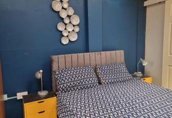 Glebe House, Private entrance, free parking on drive, Self check in, Netflix allows 18 year olds to book a room