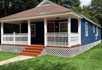 Mississippi Magnolia Home USM has Balcony rooms