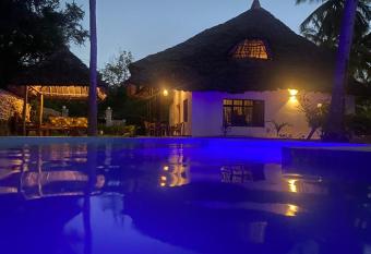 HomeAway_Luxurious has Balcony rooms