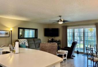 Lavacanza has Balcony rooms