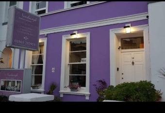 Newburgh Guesthouse allows 18 year olds to book a room