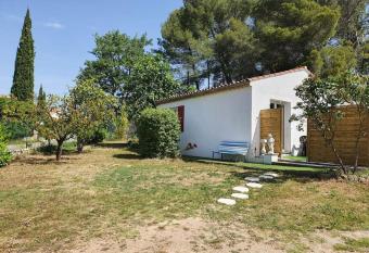 Maisonnette individuelle has Balcony rooms