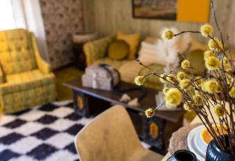 Uptown@ 8th Street has Balcony rooms