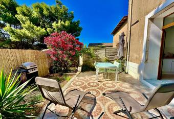 Escapade en bord de mer - Terrasse has Balcony rooms