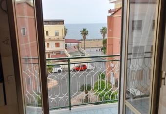 Gli Angeli has Balcony rooms