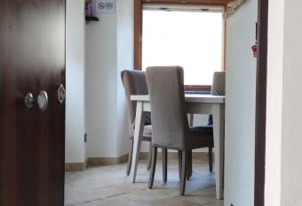 Dal Pescatore allows 18 year olds to book a room